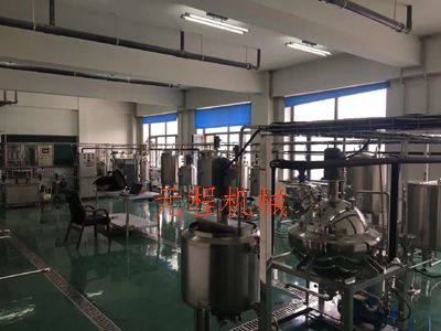 實(shí)驗(yàn)型飲料生產(chǎn)線(xiàn)