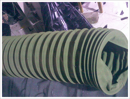 絕緣垂直（）伸縮軟連接